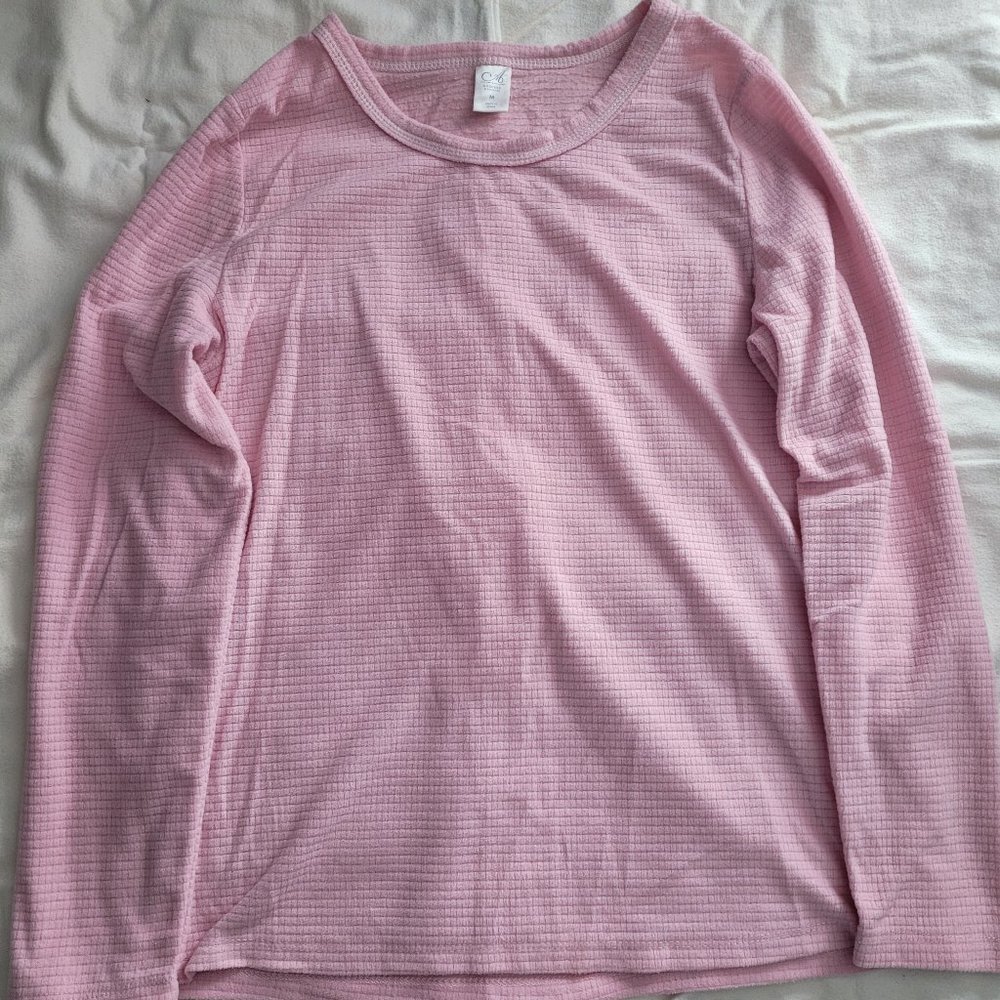 Adonna pink and white pajama set in a size medium